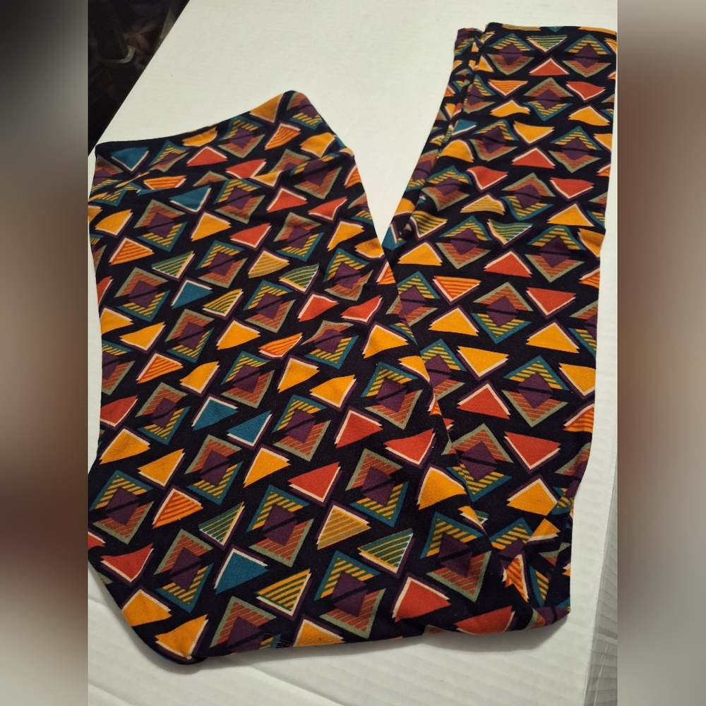 LuLaRoe Leggings Size TC